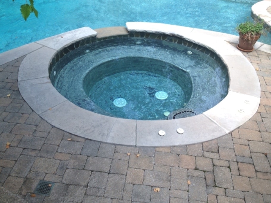 Patio & Fire Pit Area