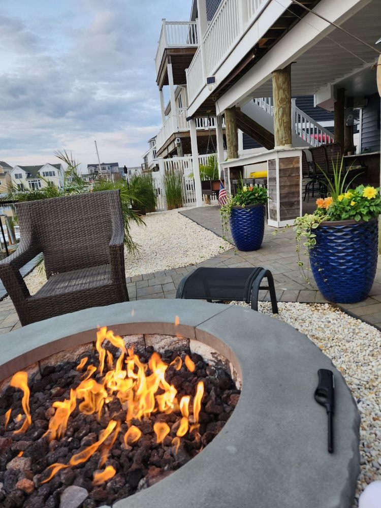 Patio & Fire Pit